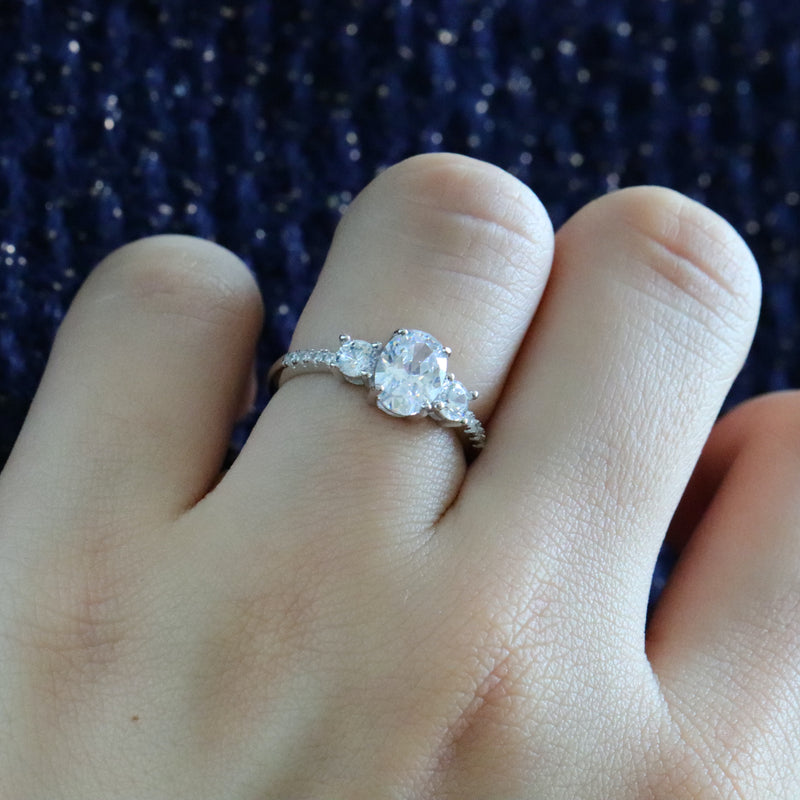 Platinum Engagement Ring with Oval Diamond Halo | Jewelry by Johan -  Jewelry by Johan