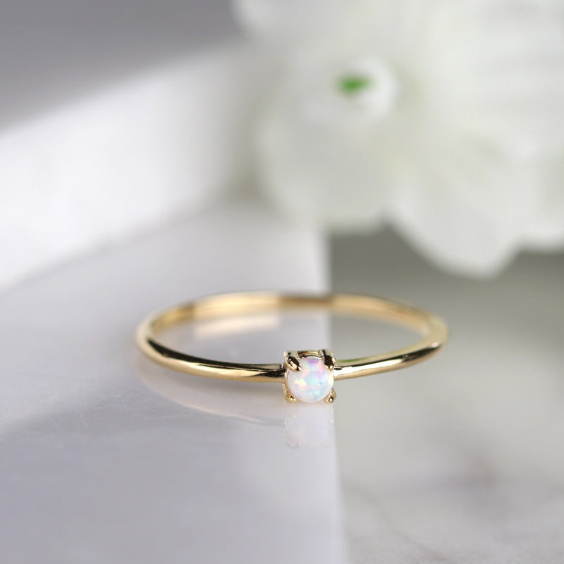 Gold Opal Ring Solitarie Opal Ring Stacking Ring Minimalist Ring